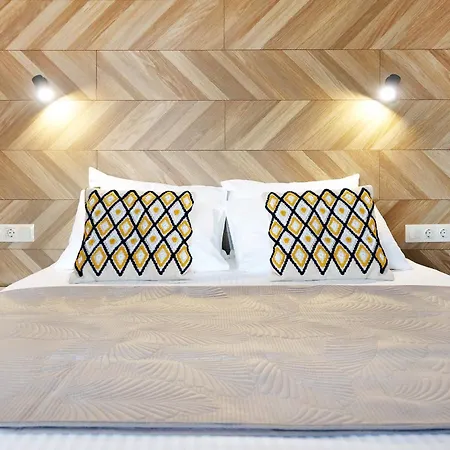 Okean * לריסוס